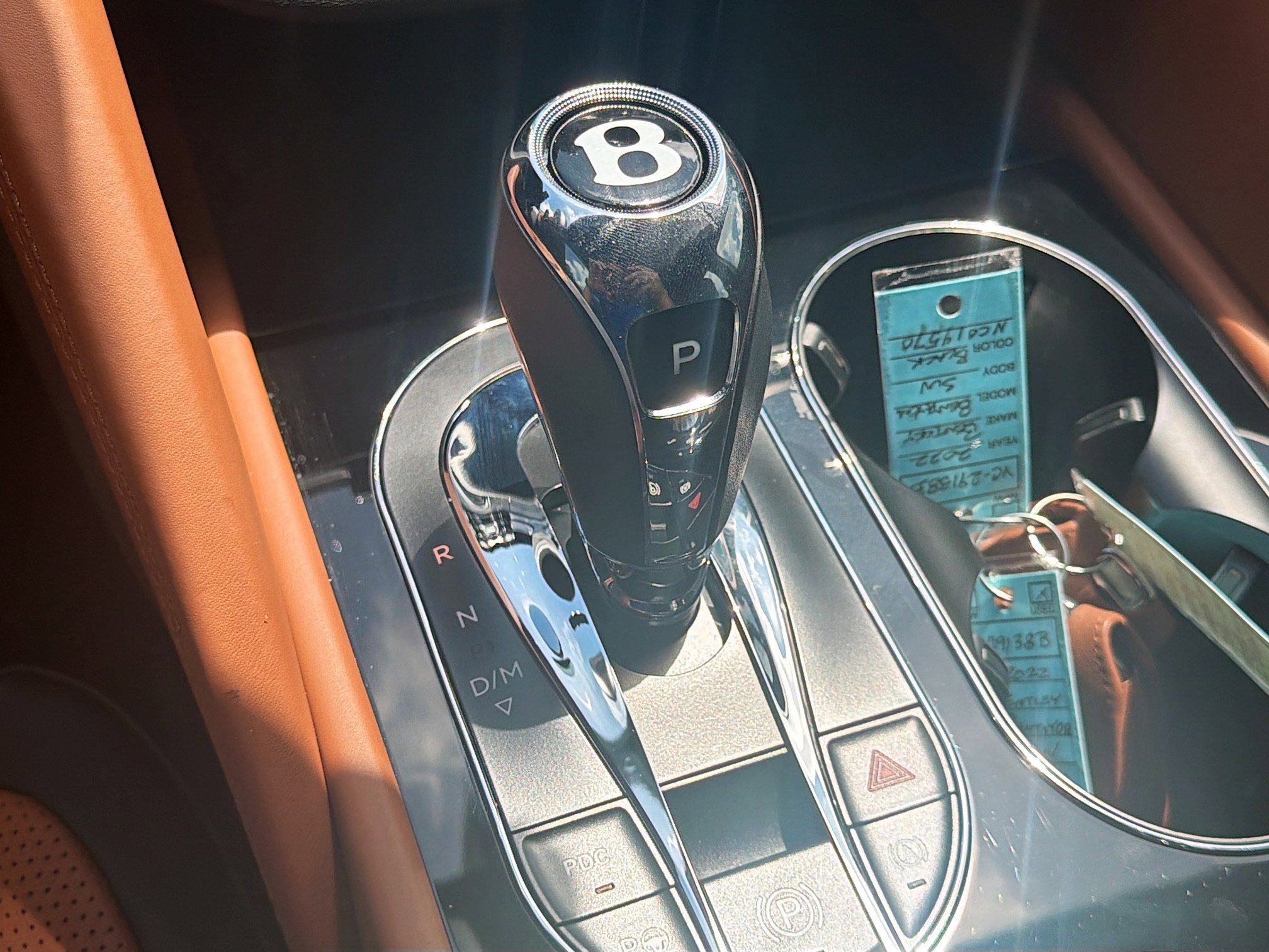 Used 2022 Bentley Bentayga AWD/4WD image 13