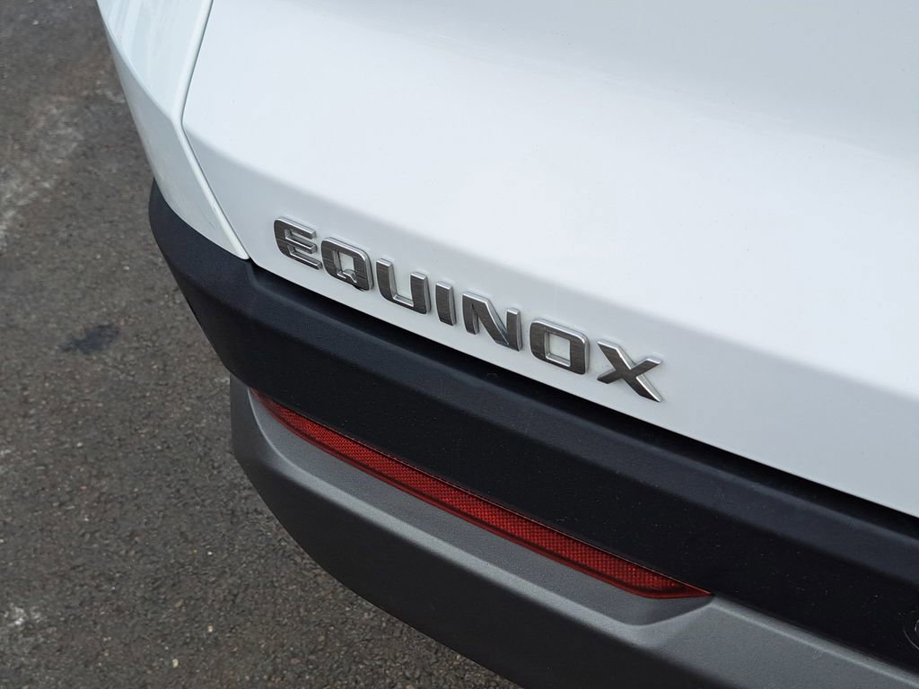 Certified 2025 Chevrolet Equinox LT FWD image 8
