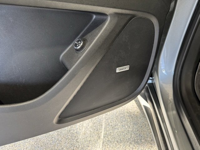 Used 2023 Chevrolet Traverse Premier w/ LPO, Floor Liner Package image 7