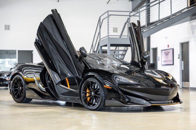 Used 2020 McLaren 600LT Spider RWD image 8
