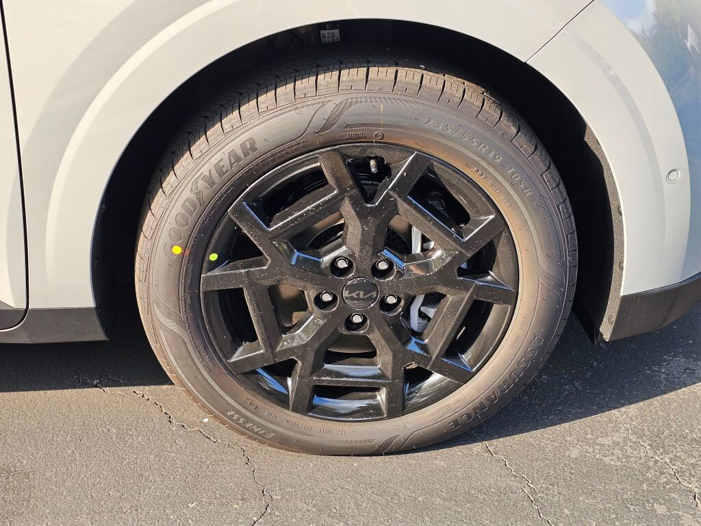 New 2026 Kia Carnival SX w/ SX Dark Edition Package image 35