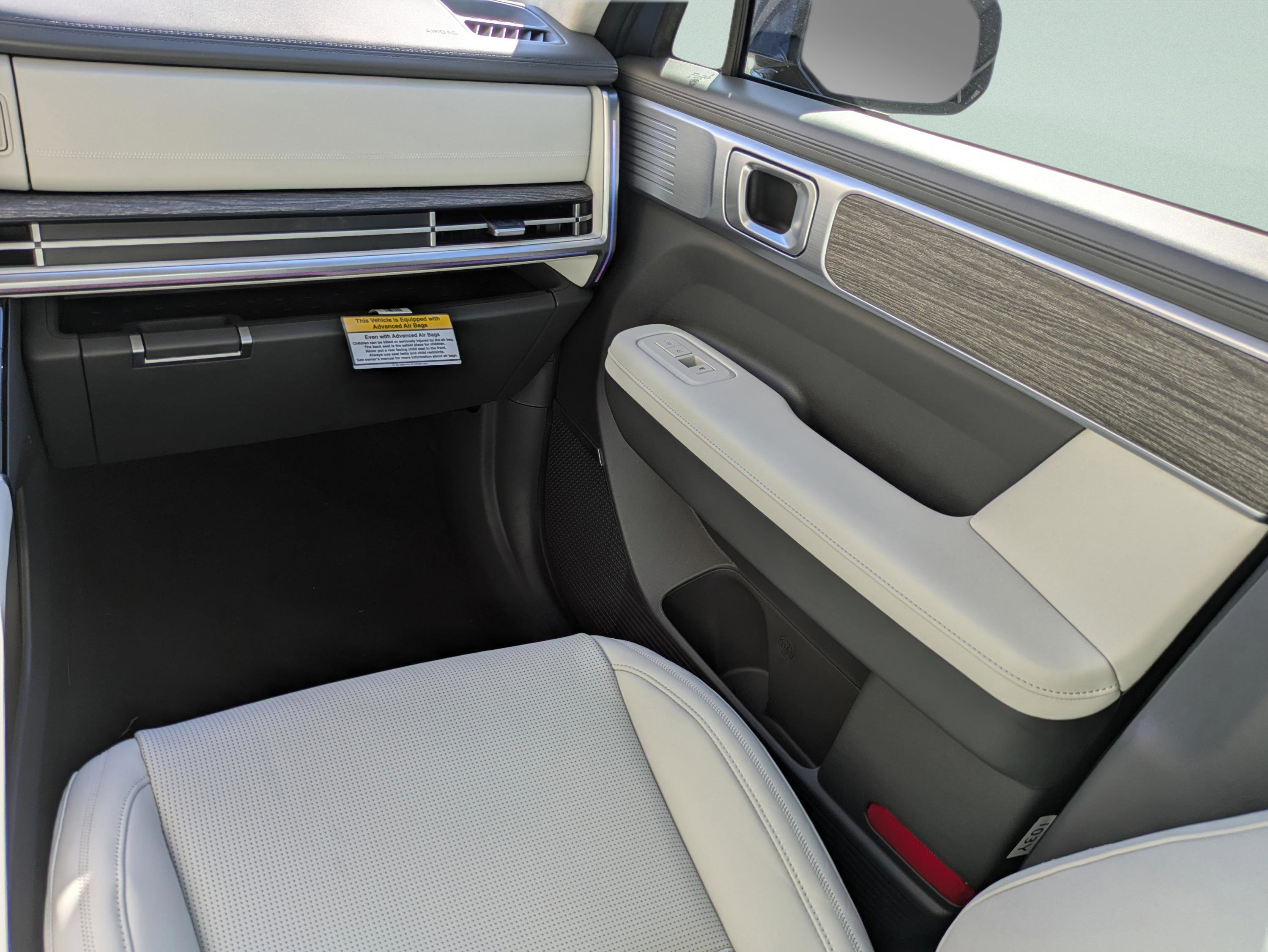 New 2026 Hyundai Santa Fe Calligraphy FWD image 25