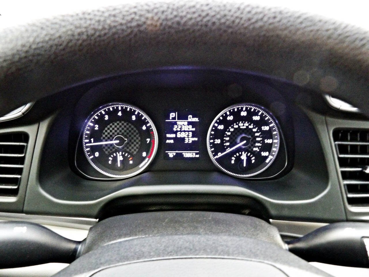Used 2019 Hyundai Elantra SE FWD image 15