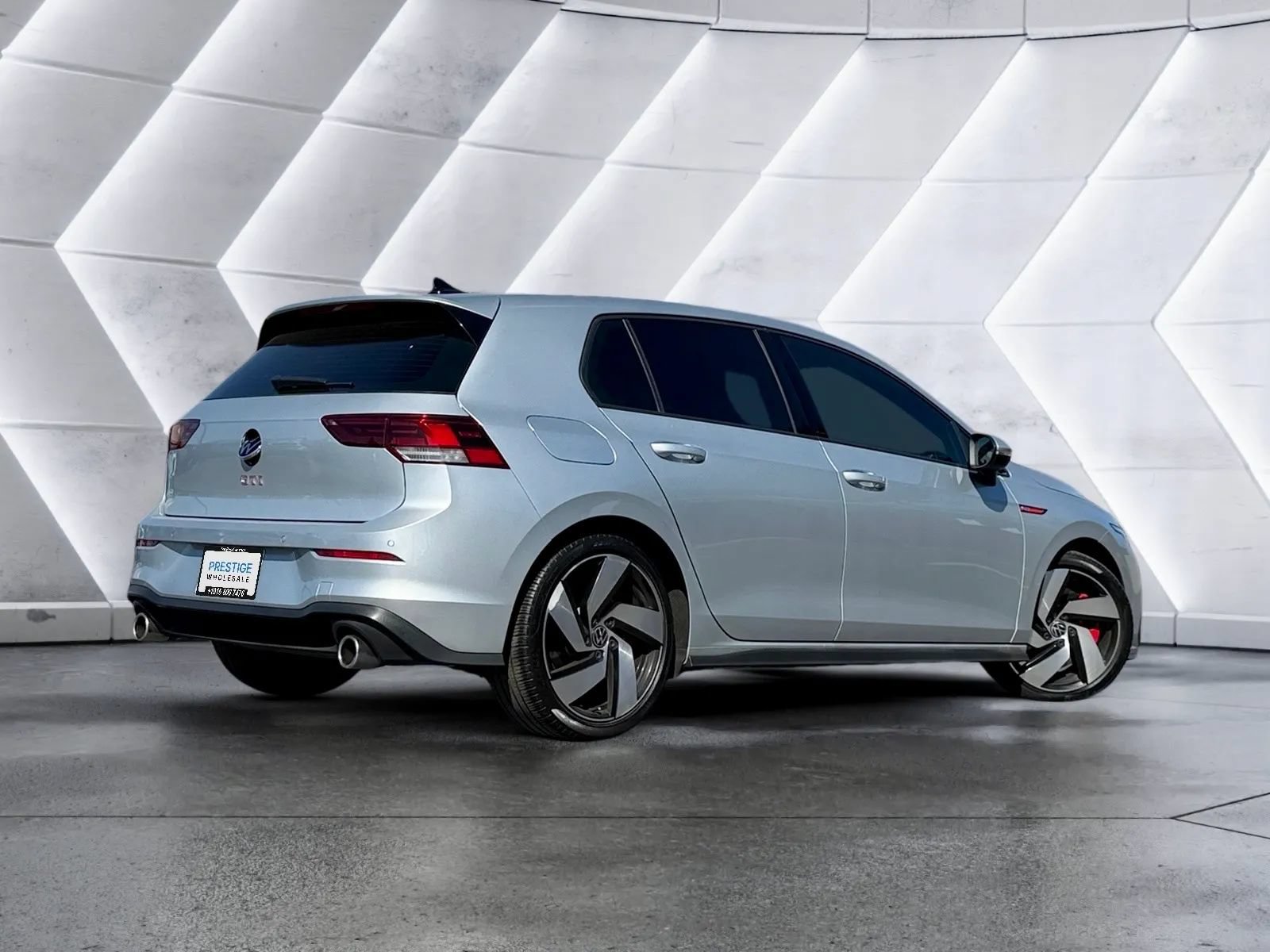 Used 2022 Volkswagen GTI S FWD image 8