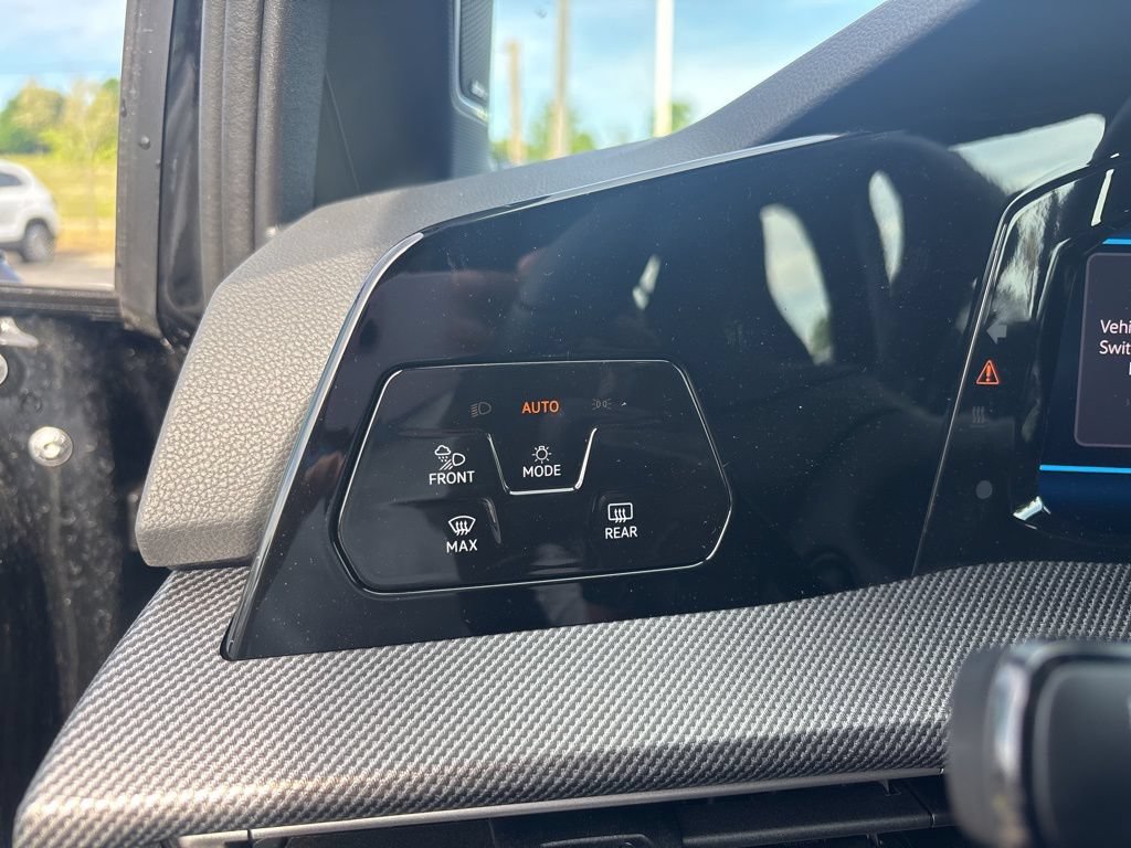 New 2026 Volkswagen Golf w/ Euro Style Package AWD/4WD image 28