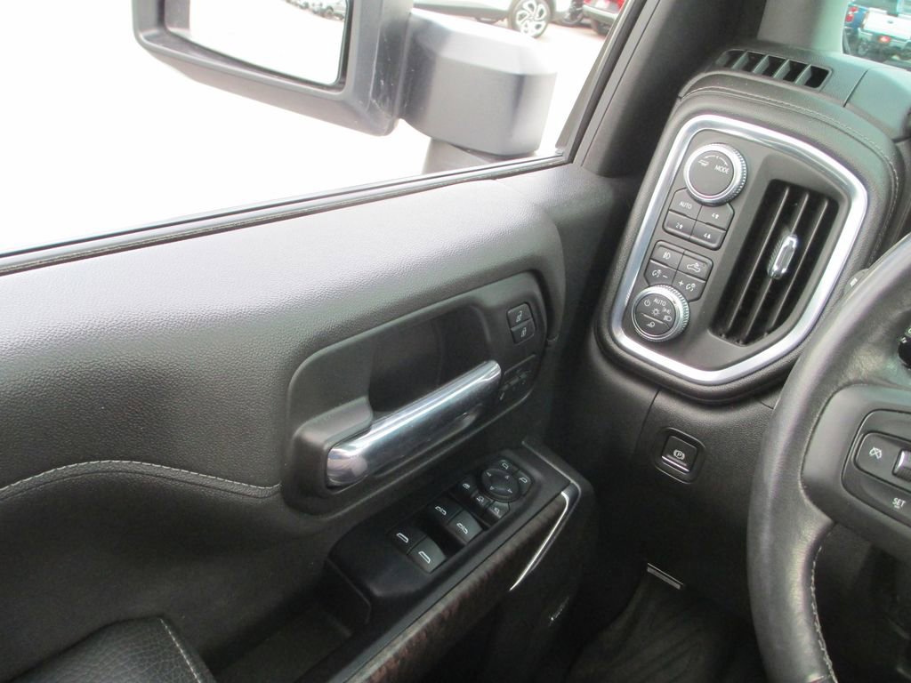 Used 2020 GMC Sierra 2500 Denali w/ Denali Ultimate Package AWD/4WD image 34