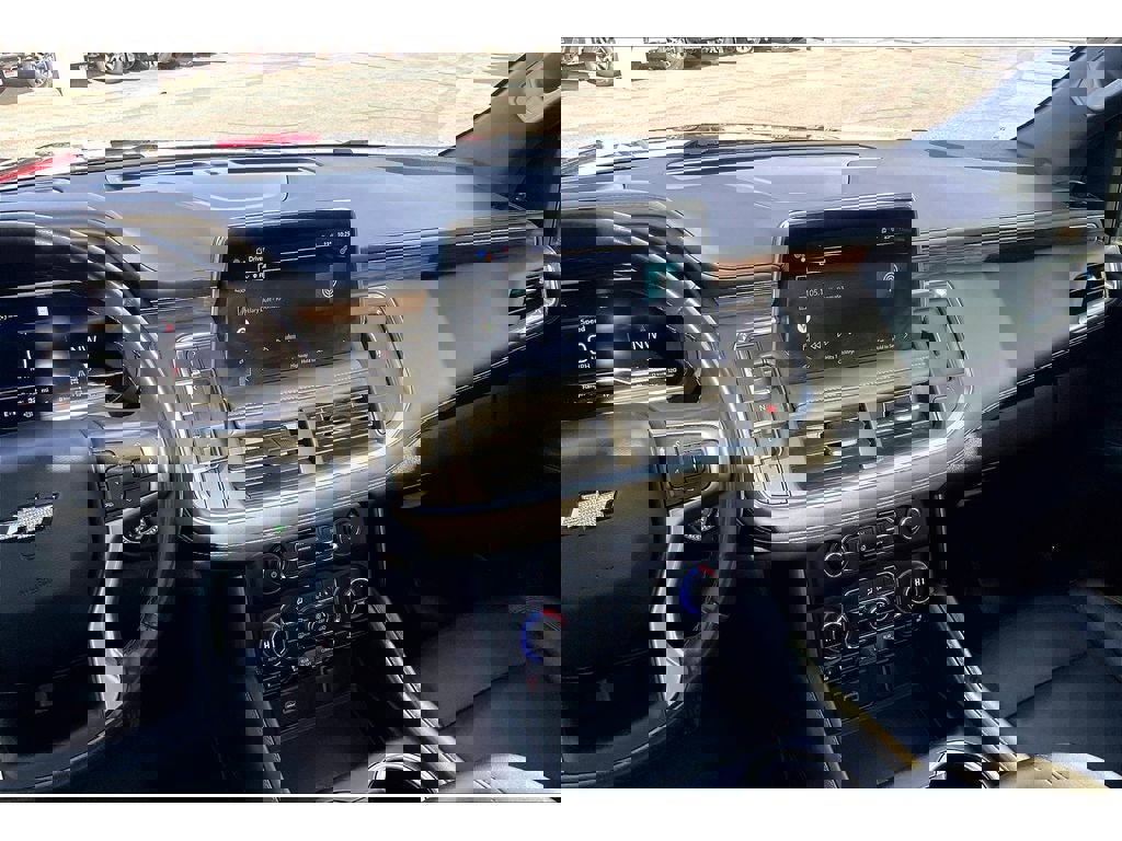 Used 2022 Chevrolet Tahoe Z71 image 7