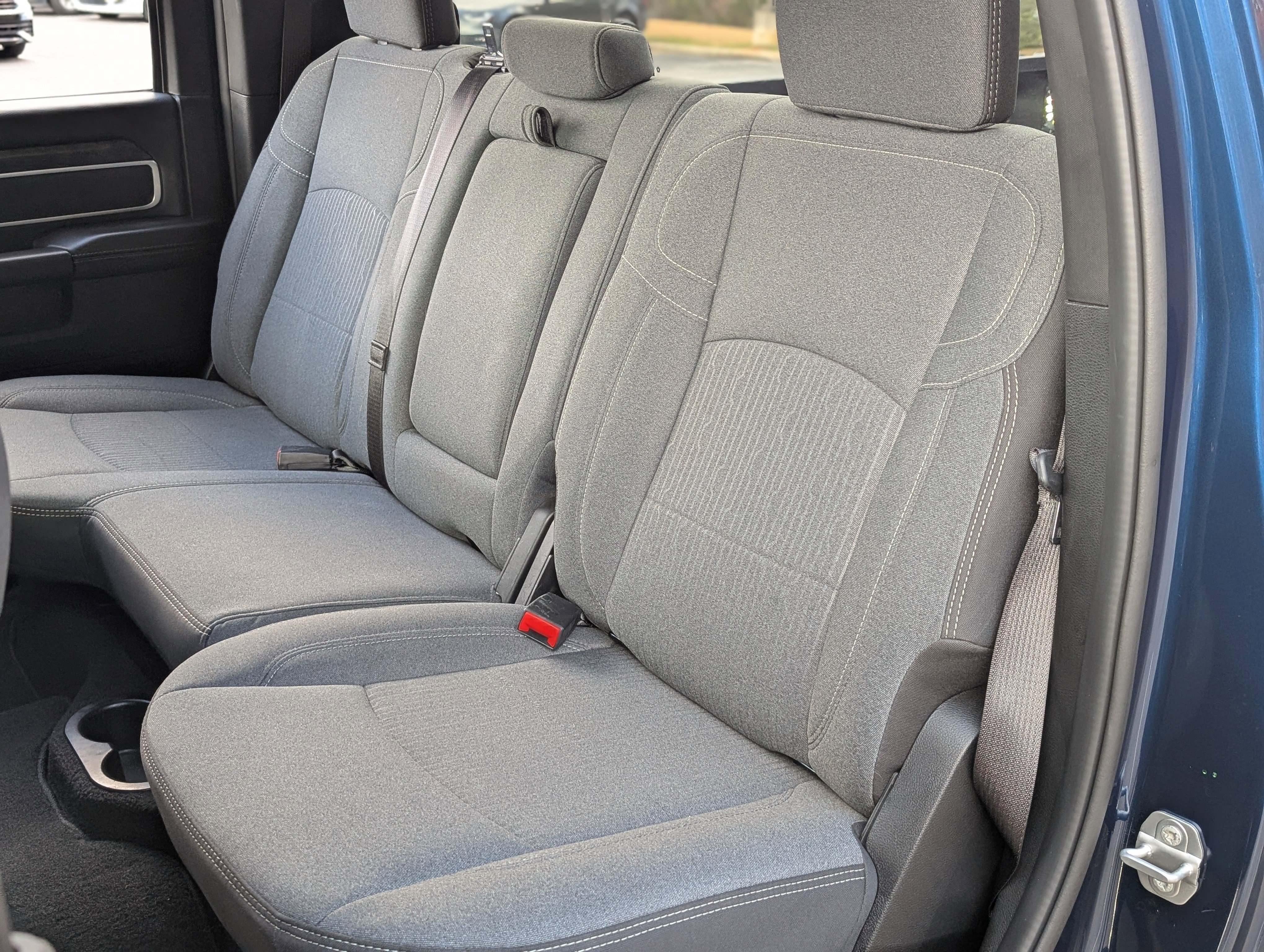 Used 2024 RAM 2500 Big Horn w/ Sport Appearance Package image 17