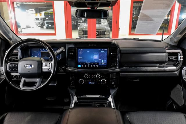 Used 2025 Ford F350 Lariat AWD/4WD image 14