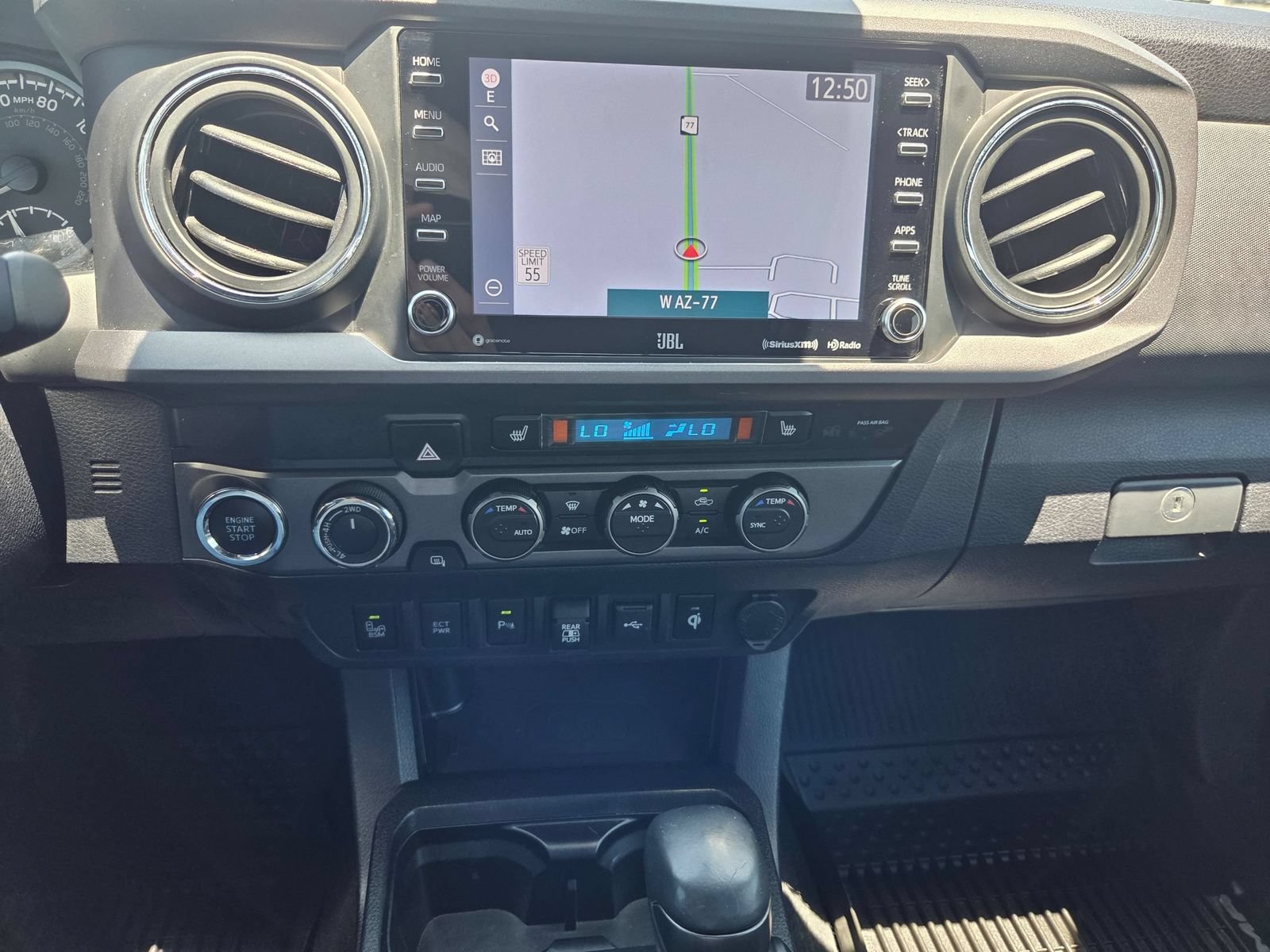 Used 2020 Toyota Tacoma TRD Sport w/ TRD Premium Sport Package AWD/4WD image 23