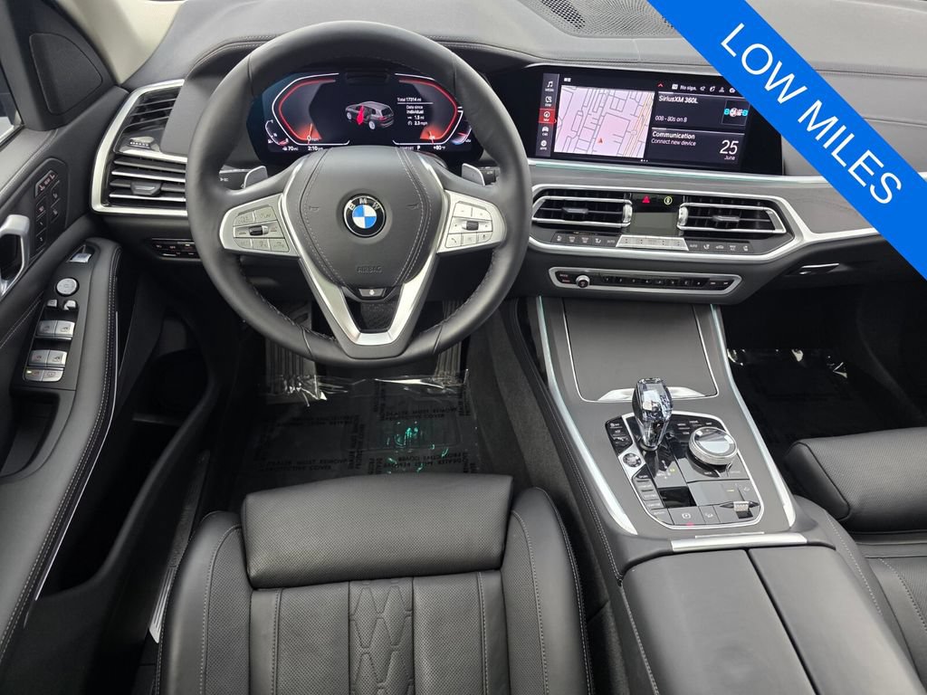 Used 2021 BMW X7 xDrive40i w/ Executive Package 2 AWD/4WD image 13