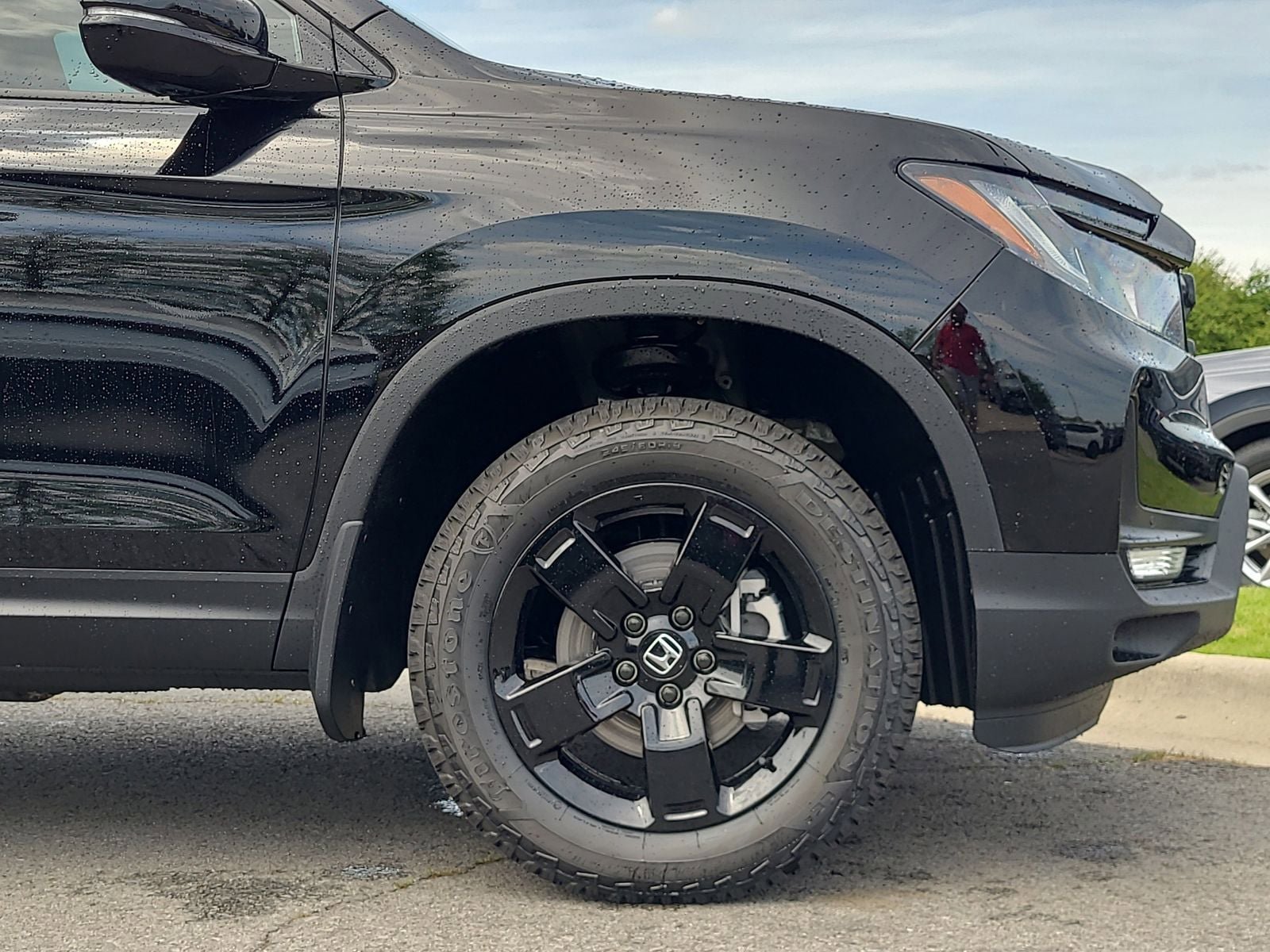New 2026 Honda Ridgeline Black Edition image 9