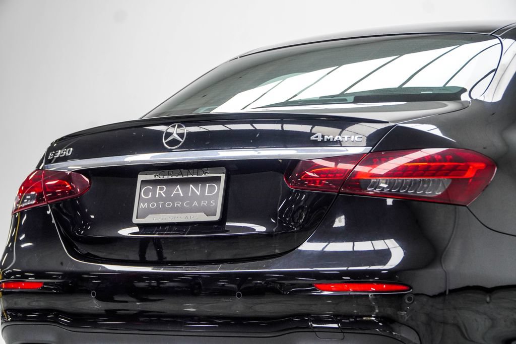Used 2023 Mercedes-Benz E 350 4MATIC Sedan image 15