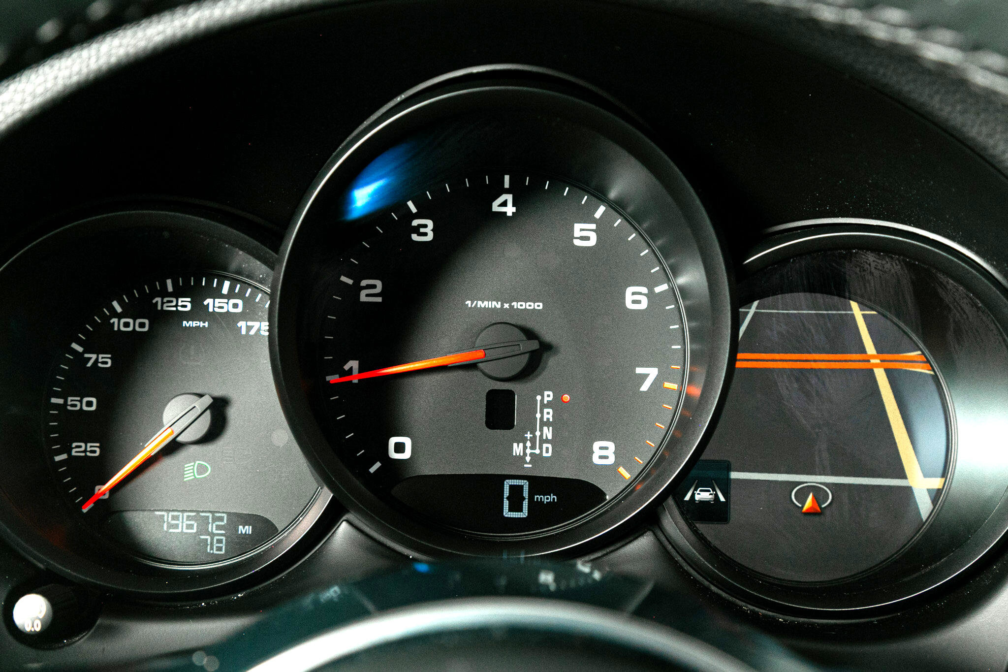 Used 2019 Porsche Macan w/ Premium Package Plus image 14