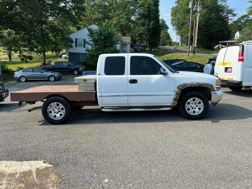 Used 2002 GMC Sierra 1500 4x4 Extended Cab w/ Sierra Professional Pkg image 5