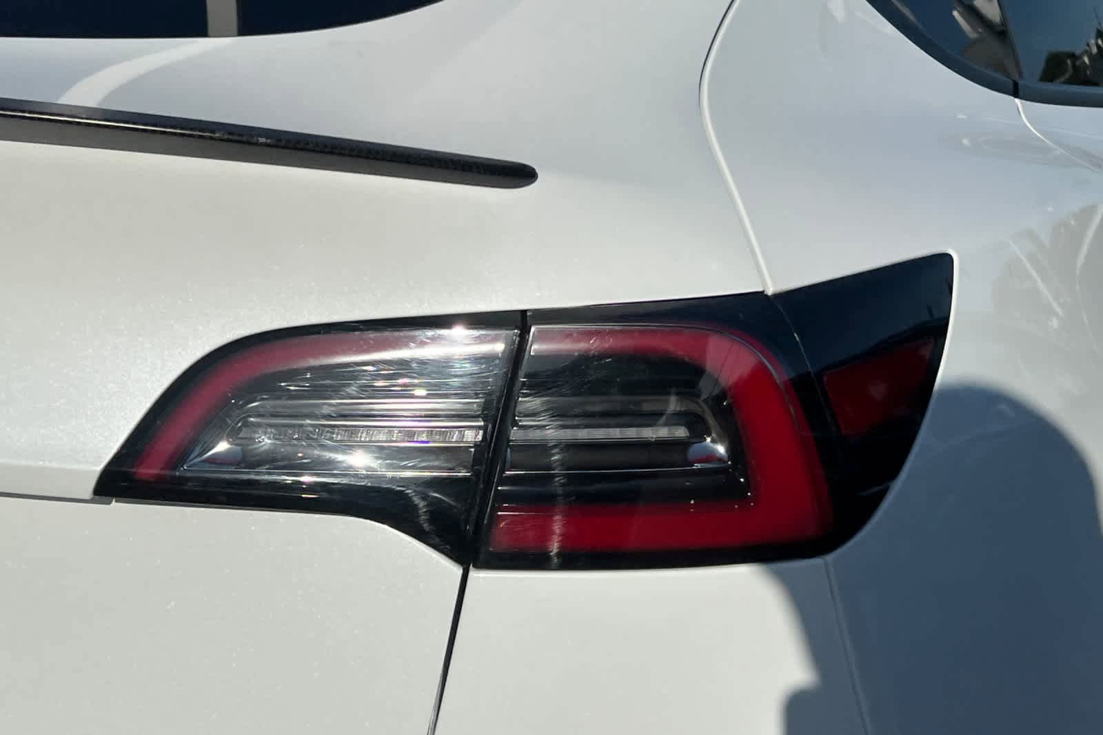 Used 2020 Tesla Model Y Performance AWD/4WD image 18