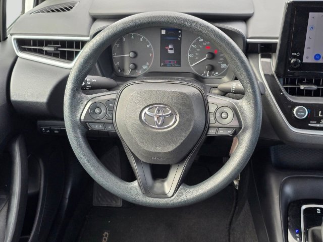 Used 2024 Toyota Corolla LE FWD image 17