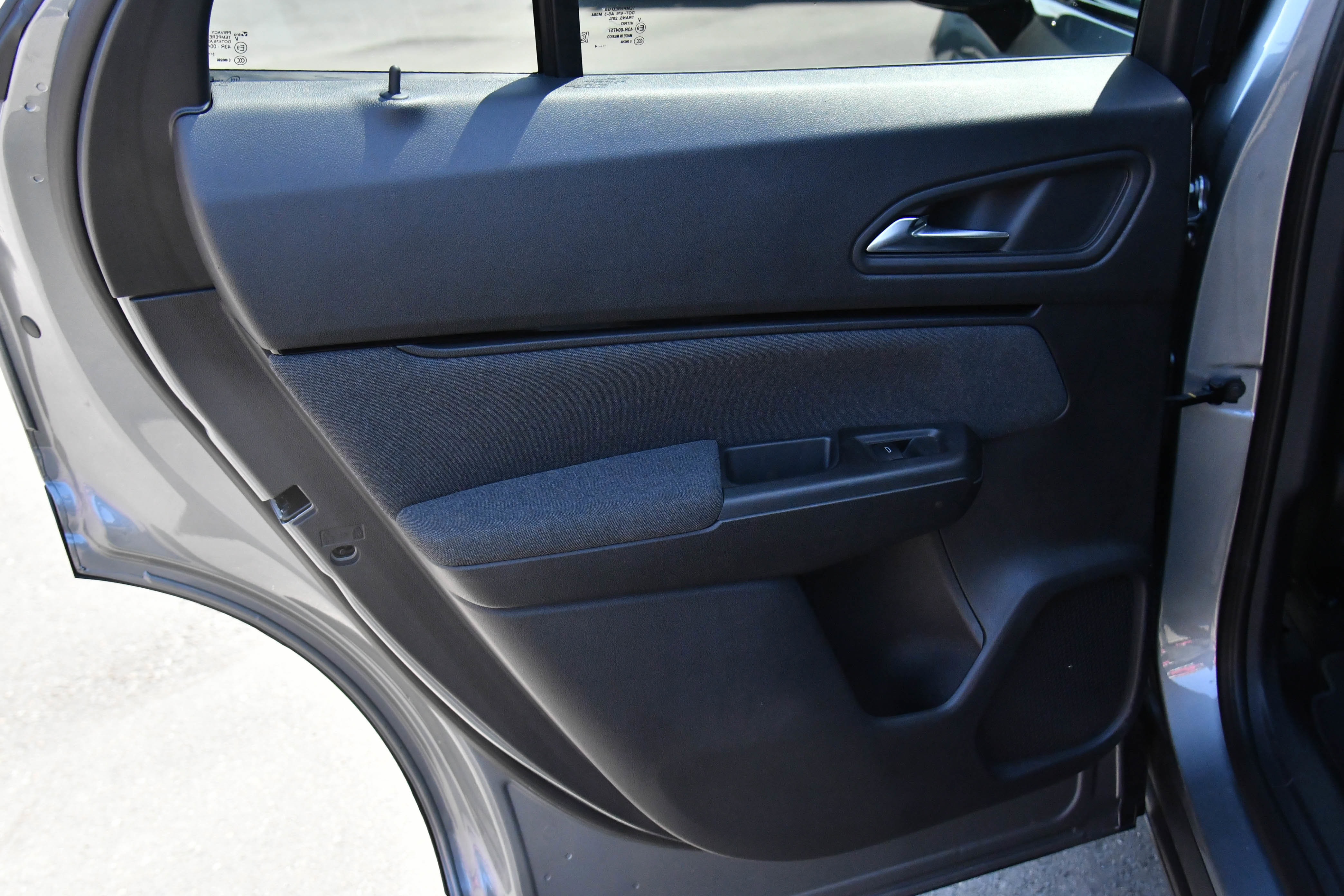 Used 2024 Honda Prologue EX image 37