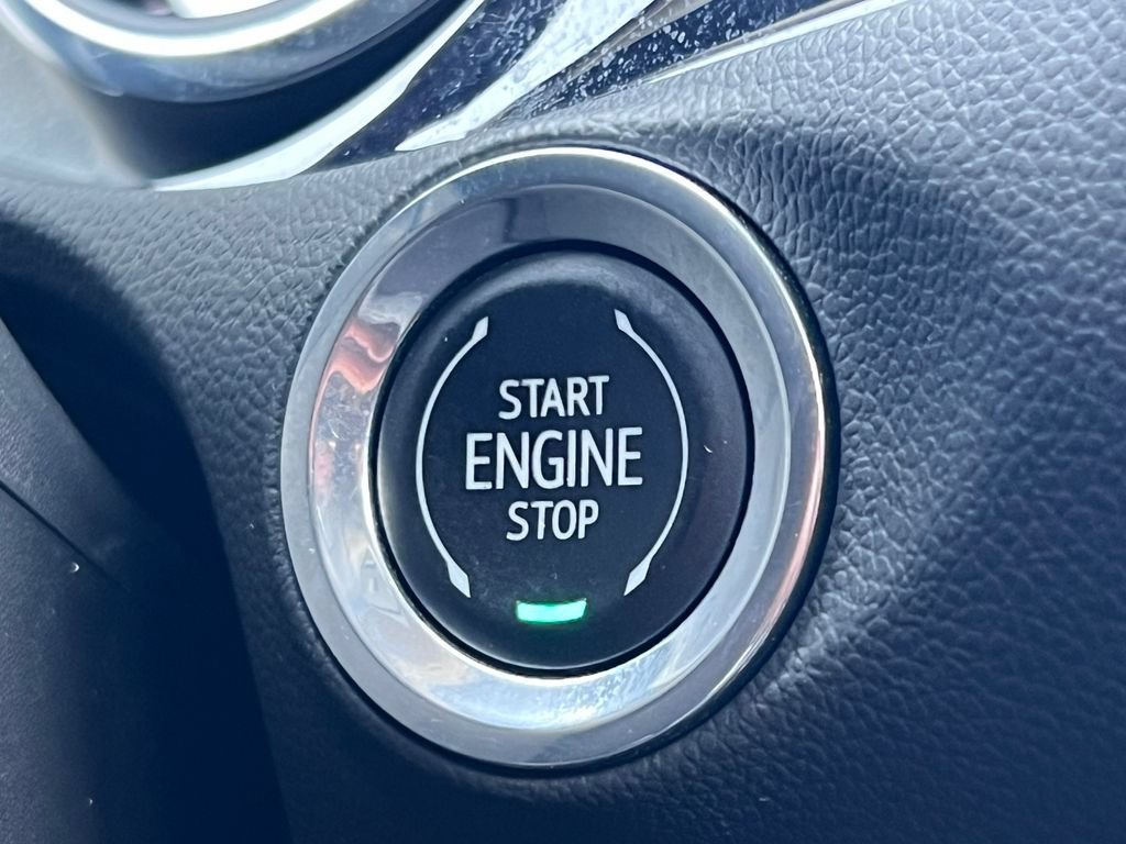 Used 2023 Buick Encore GX Essence w/ Advanced Technology Package AWD/4WD image 32