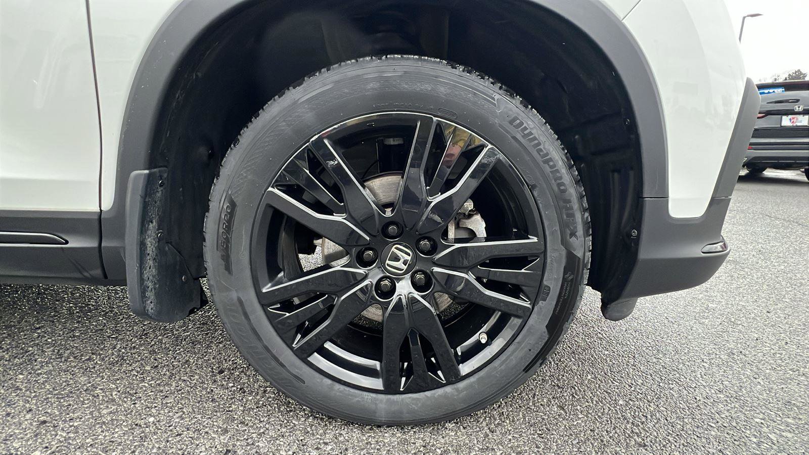 Used 2022 Honda Pilot Black Edition image 11