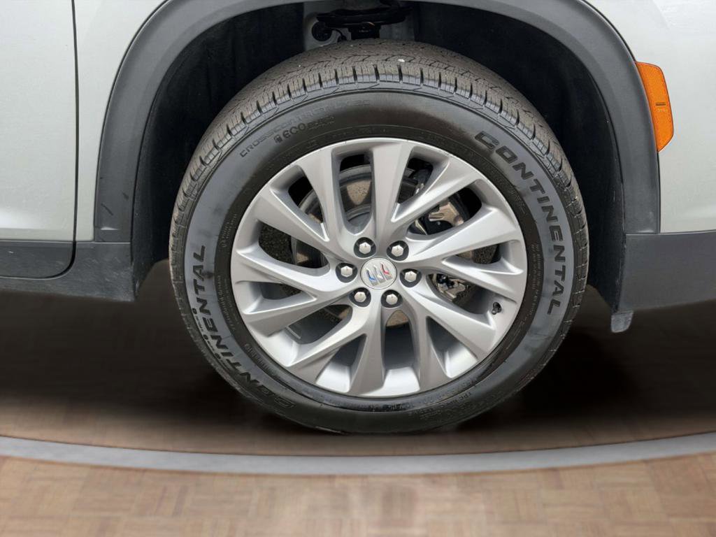 Used 2025 Buick Enclave Preferred FWD image 26