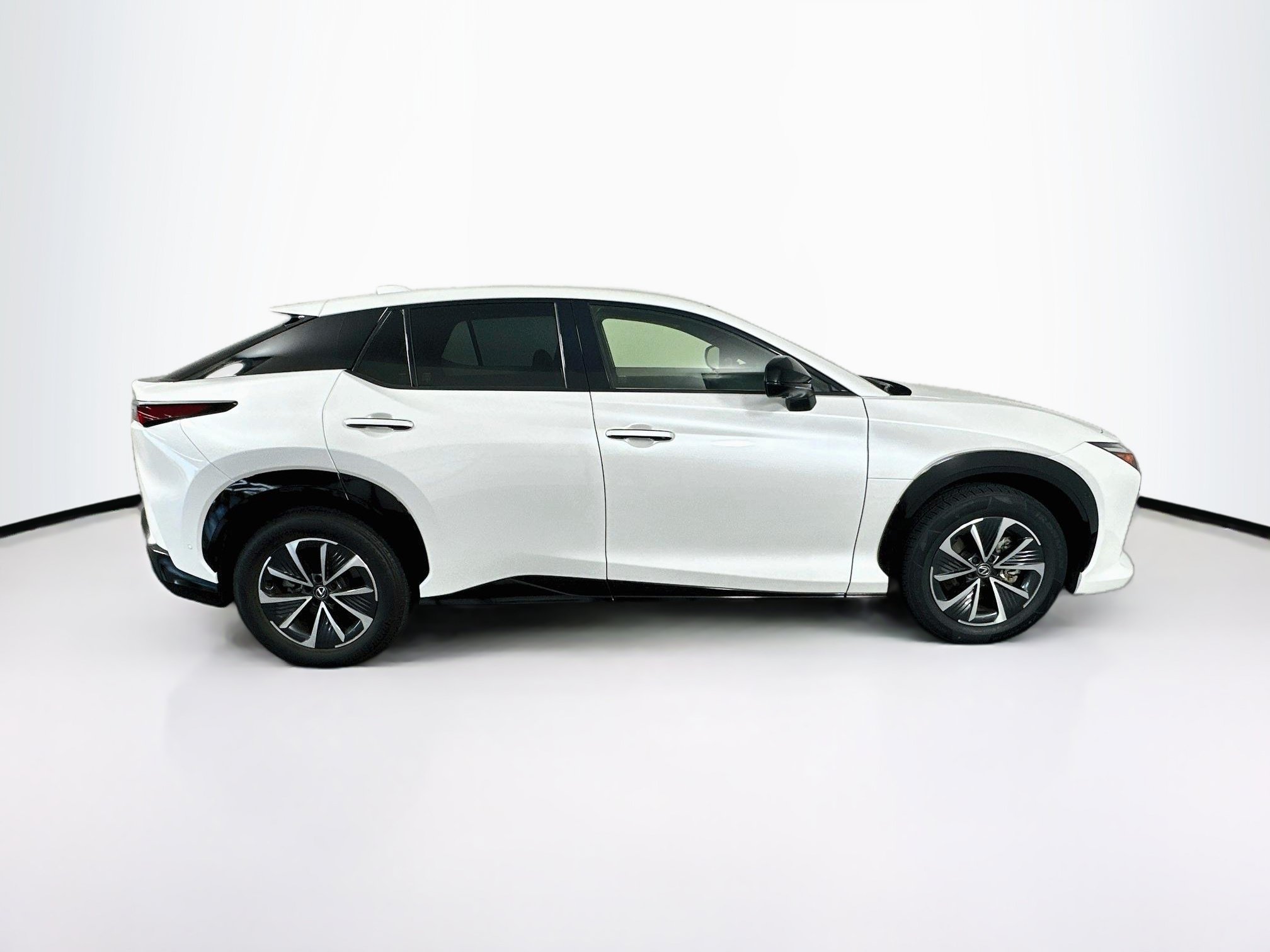 Used 2023 Lexus RZ 450e Premium w/ Technology Package AWD/4WD image 10