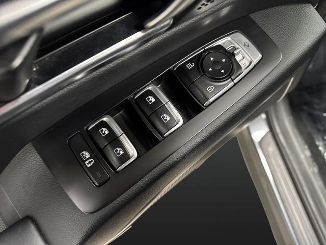 Used 2024 Kia Telluride EX image 28