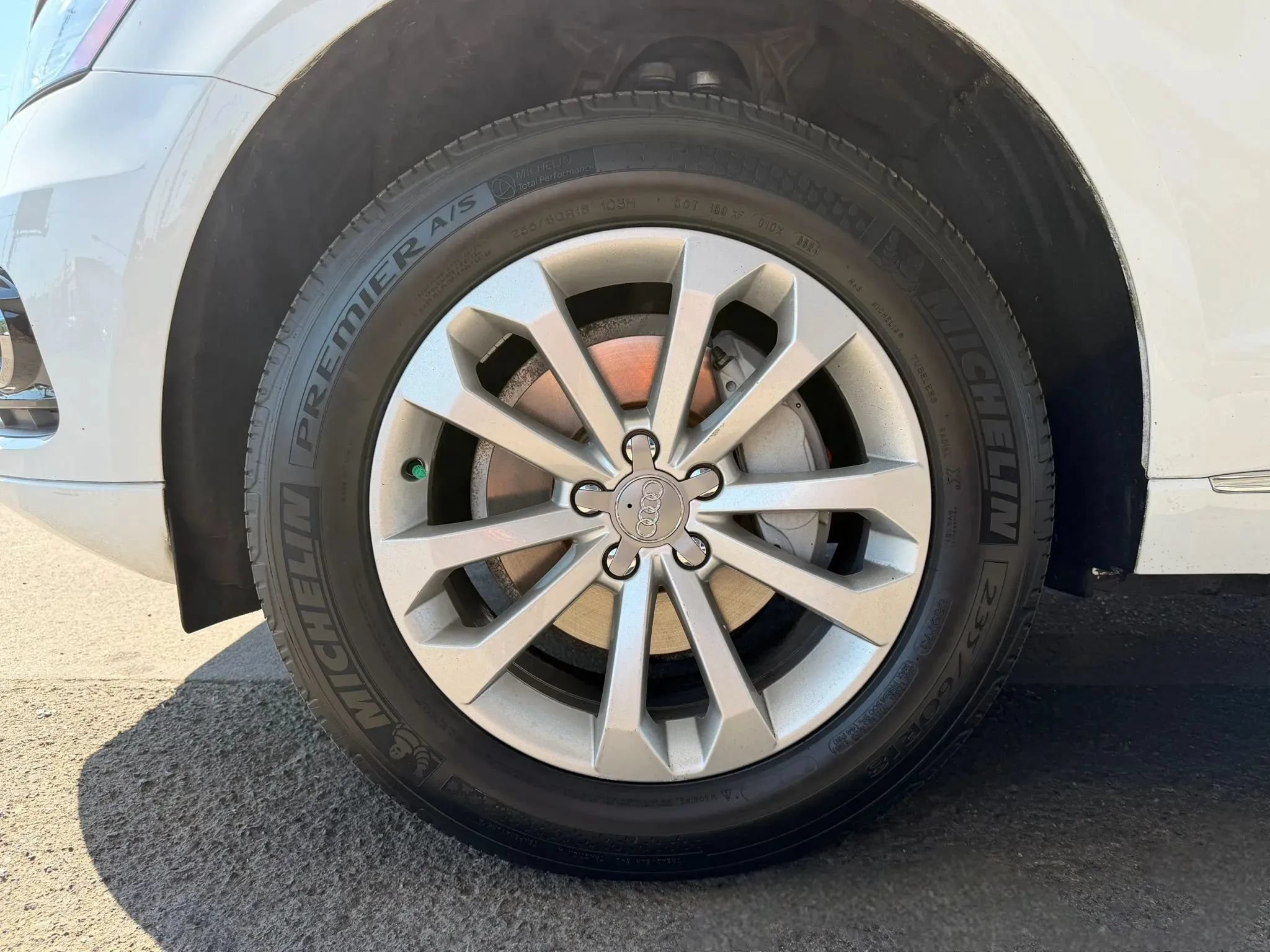 Used 2013 Audi Q5 2.0T Premium Plus AWD/4WD image 18