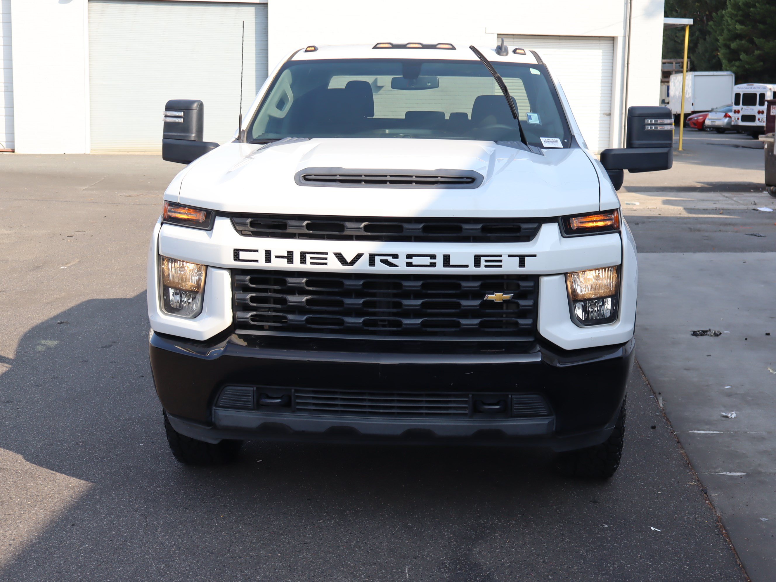 Used 2022 Chevrolet Silverado 2500 Custom w/ Custom Value Package AWD/4WD image 3