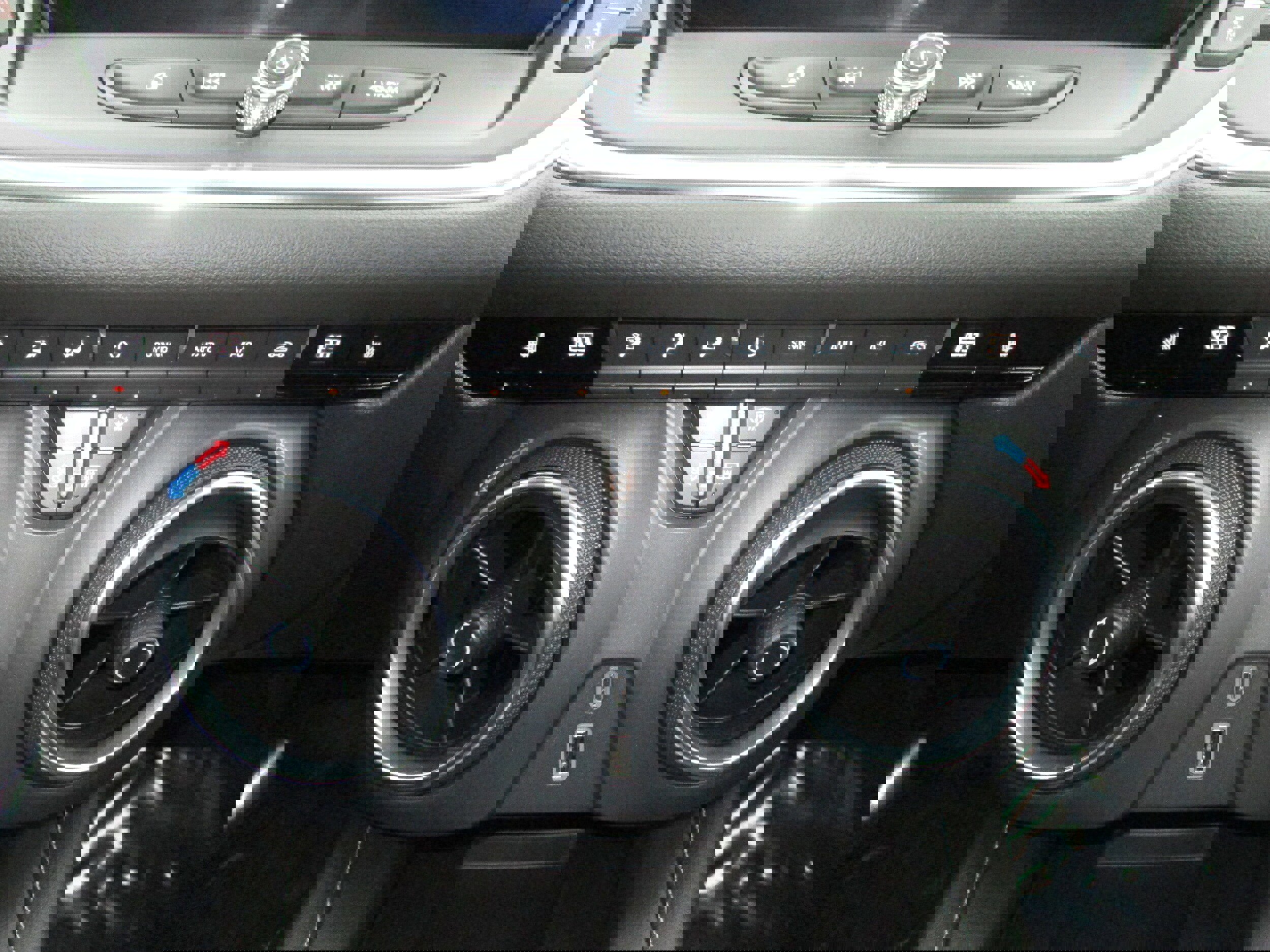 Used 2024 Chevrolet Blazer LT w/ Convenience Package image 24