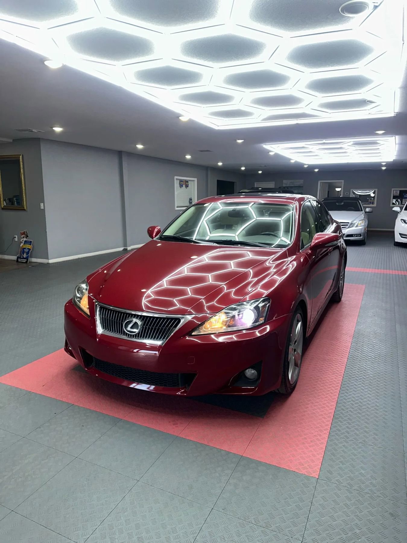 Used 2013 Lexus IS 250 w/ Premium Pkg Value Edition image 2