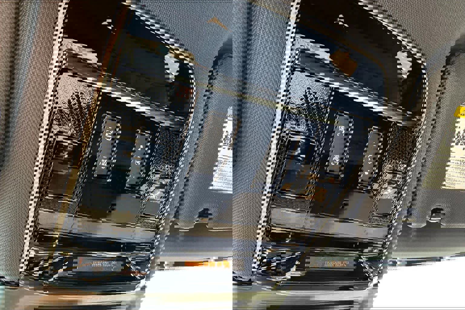 New 2025 Land Rover Range Rover SE image 22