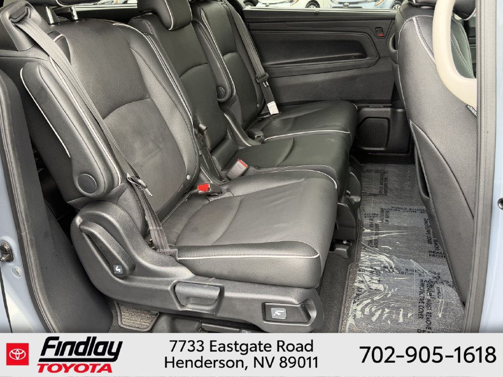 Used 2025 Honda Odyssey Touring image 11
