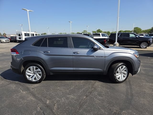 Used 2021 Volkswagen Atlas Cross Sport SE FWD image 23
