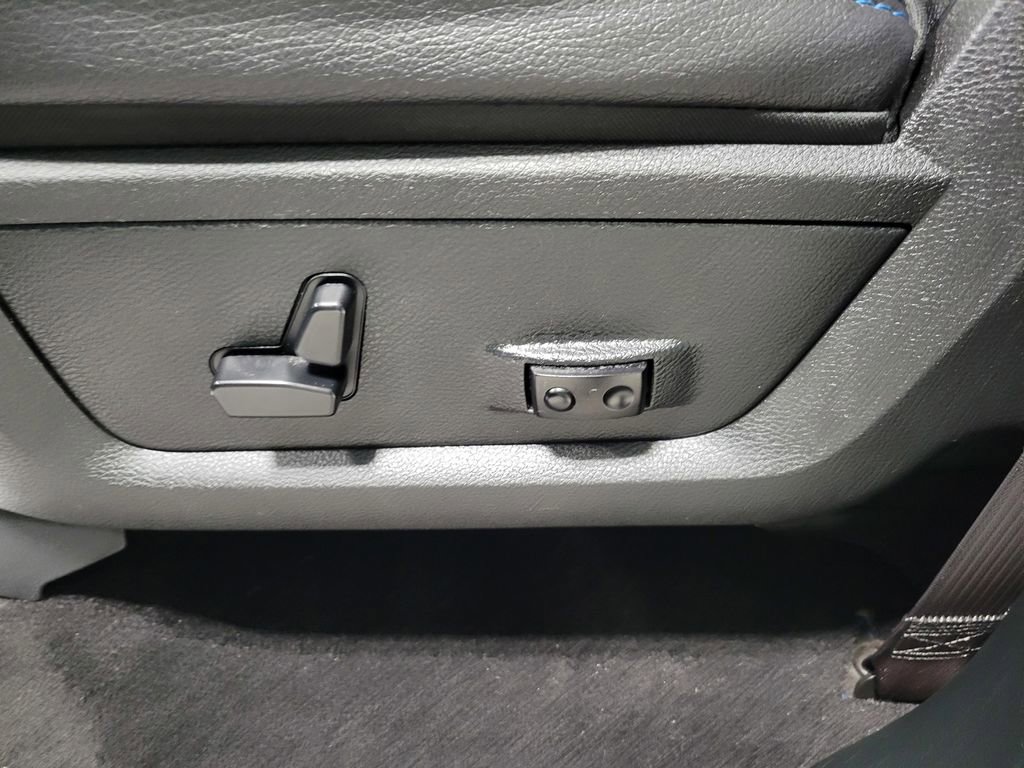 Used 2018 RAM 1500 Sport w/ Hydro Blue Sport Package image 38