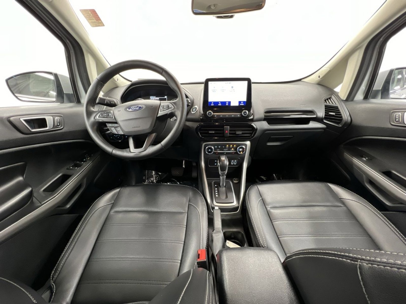 Certified 2021 Ford EcoSport Titanium image 2