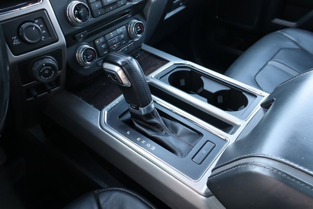 Used 2017 Ford F150 Platinum w/ Equipment Group 701A Luxury image 27