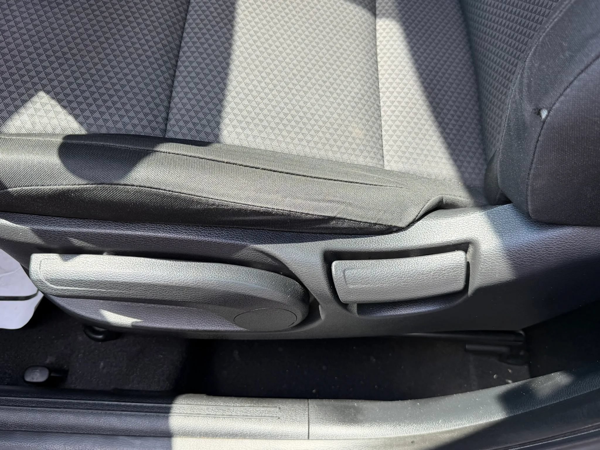 Used 2020 Kia Soul LX FWD image 24