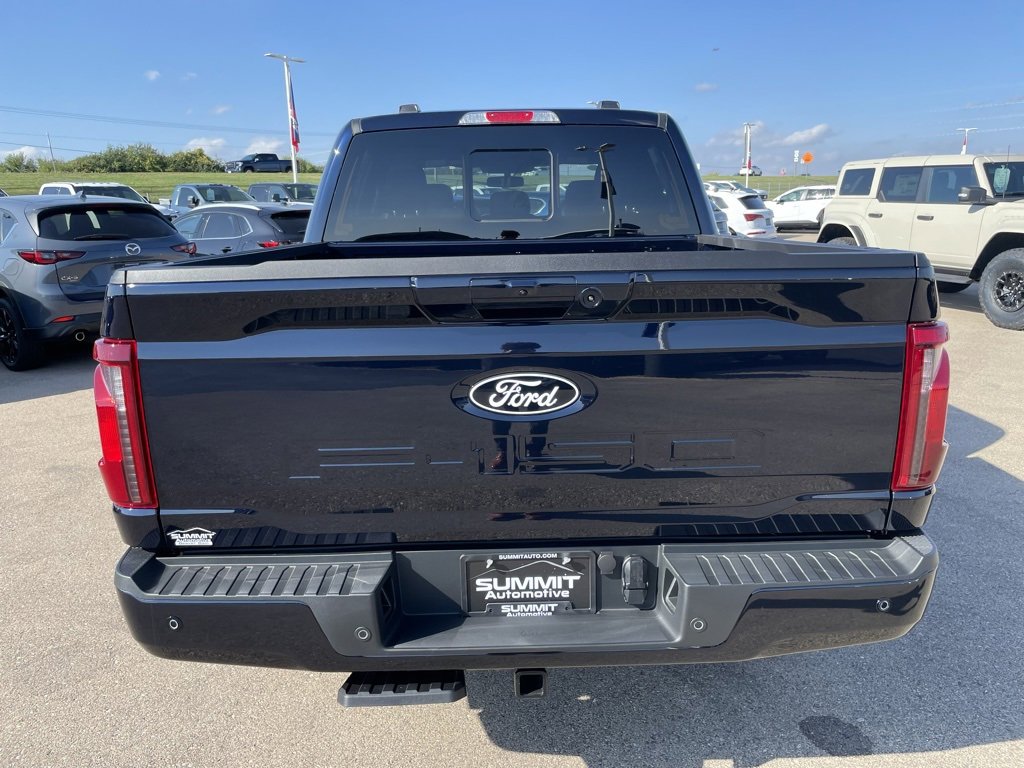 New 2025 Ford F150 XLT w/ Equipment Group 302A MID image 32