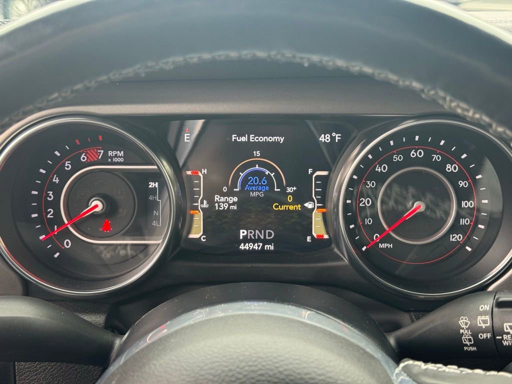 Used 2022 Jeep Wrangler Unlimited Rubicon w/ LED Lighting Group image 27