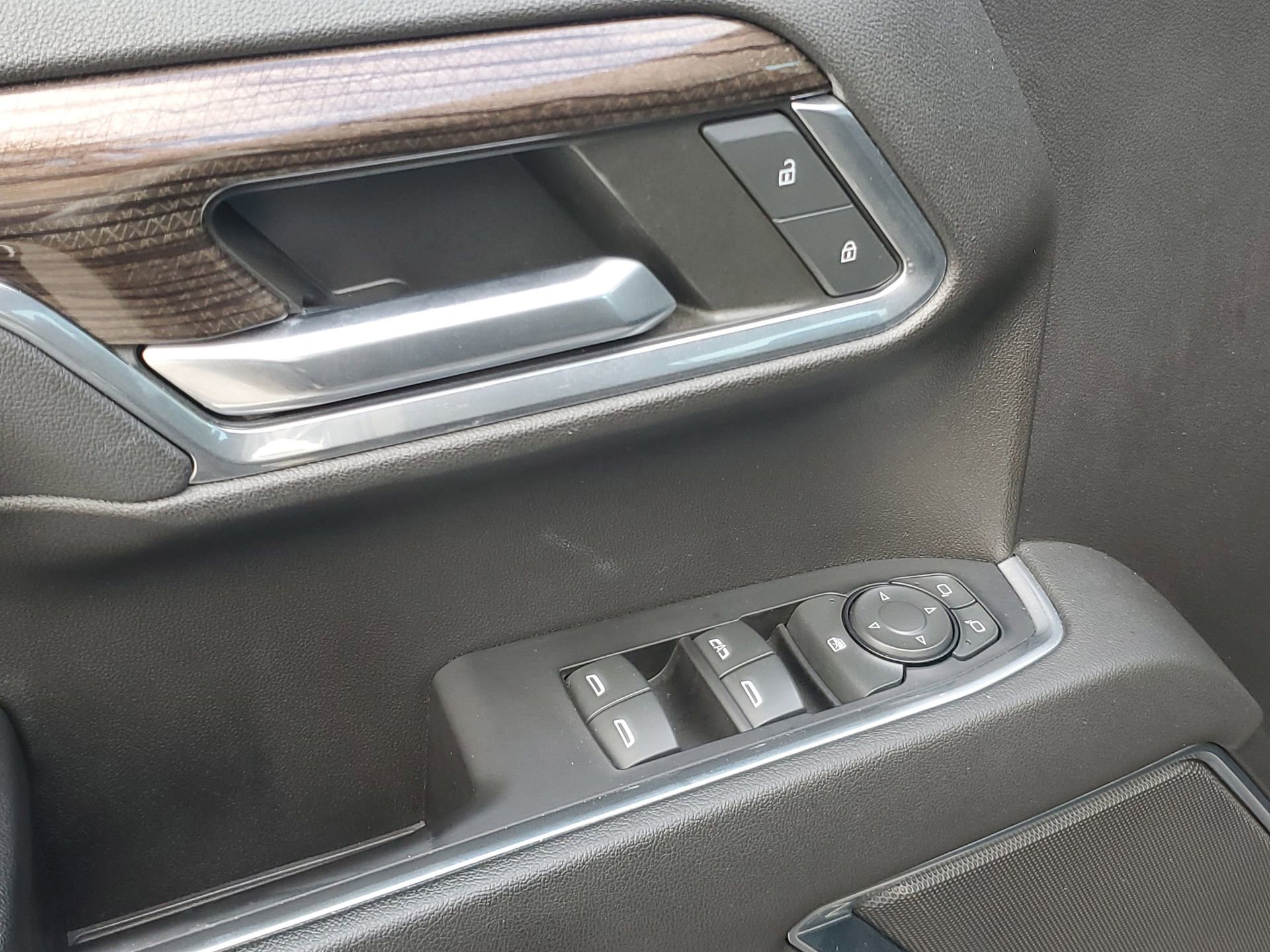 Used 2022 Chevrolet Silverado 1500 RST image 17