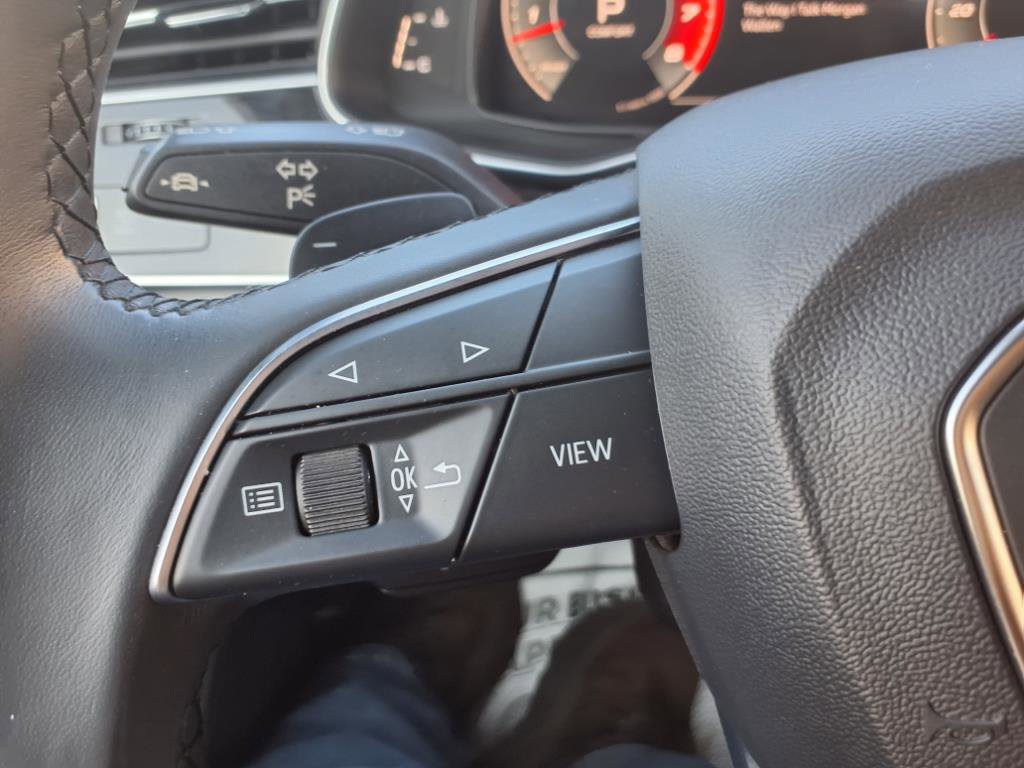 Used 2021 Audi Q7 3.0T Prestige image 24