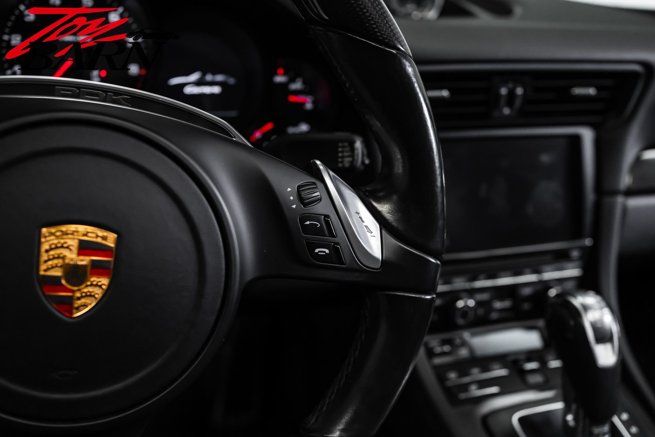 Used 2016 Porsche 911 Carrera Black Edition RWD image 38