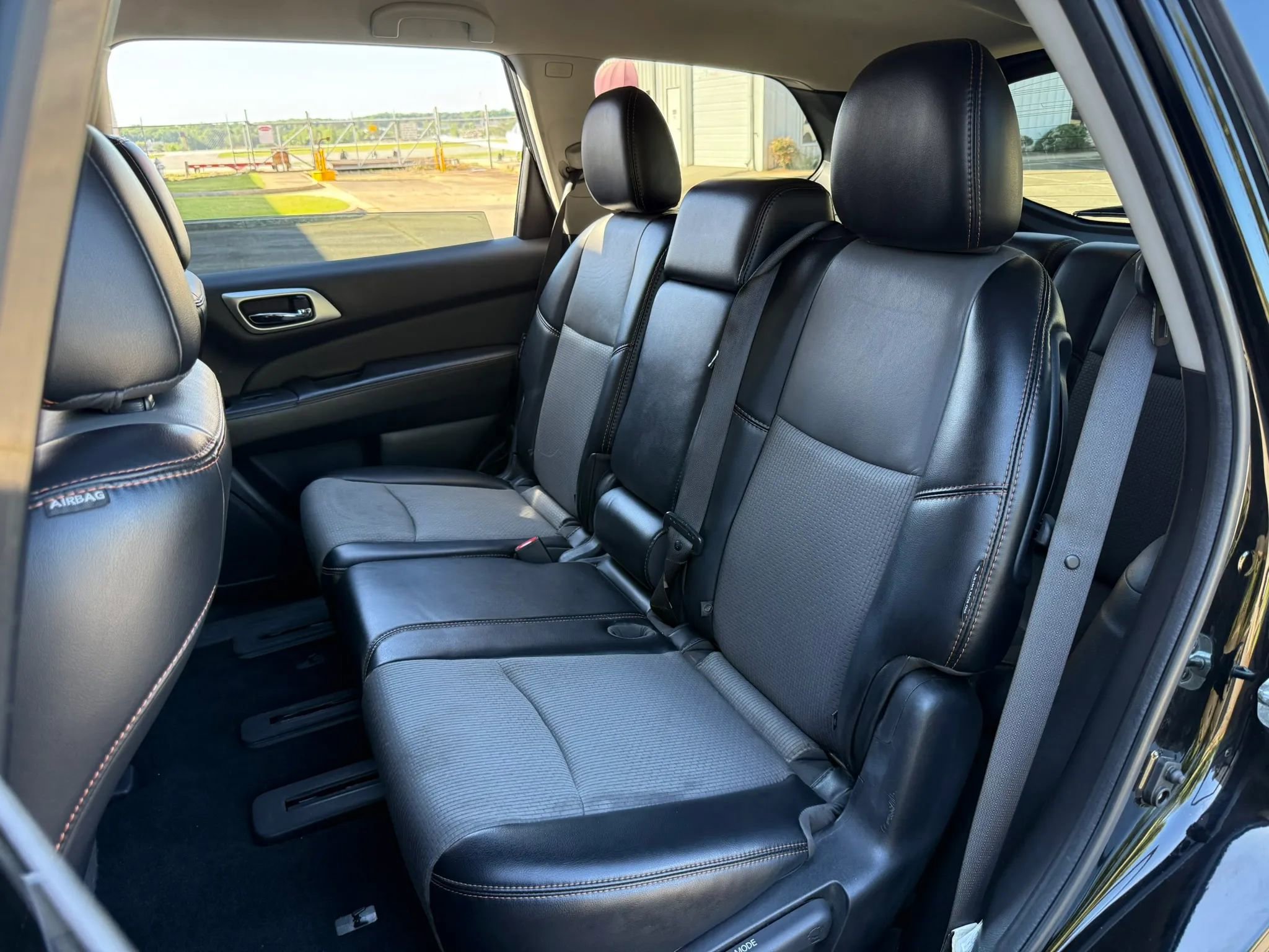 Used 2019 Nissan Pathfinder SV w/ Rock Creek Edition FWD image 30