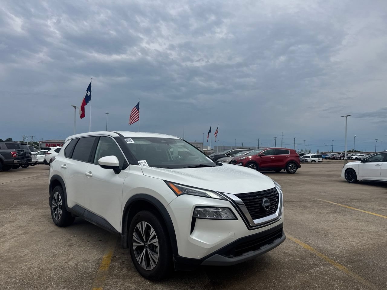 Certified 2023 Nissan Rogue SV AWD/4WD image 1