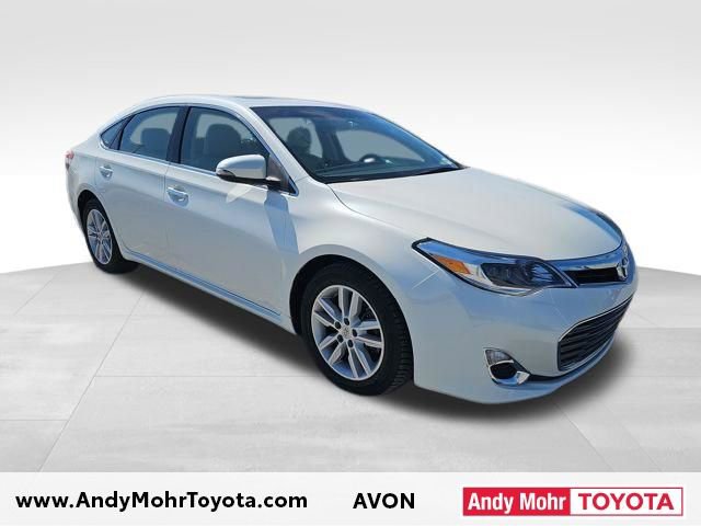 Used 2015 Toyota Avalon XLE Premium image 1