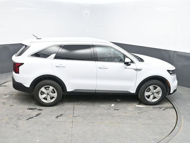Used 2023 Kia Sorento LX AWD/4WD image 34