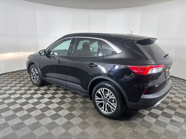 Used 2020 Ford Escape SEL image 5