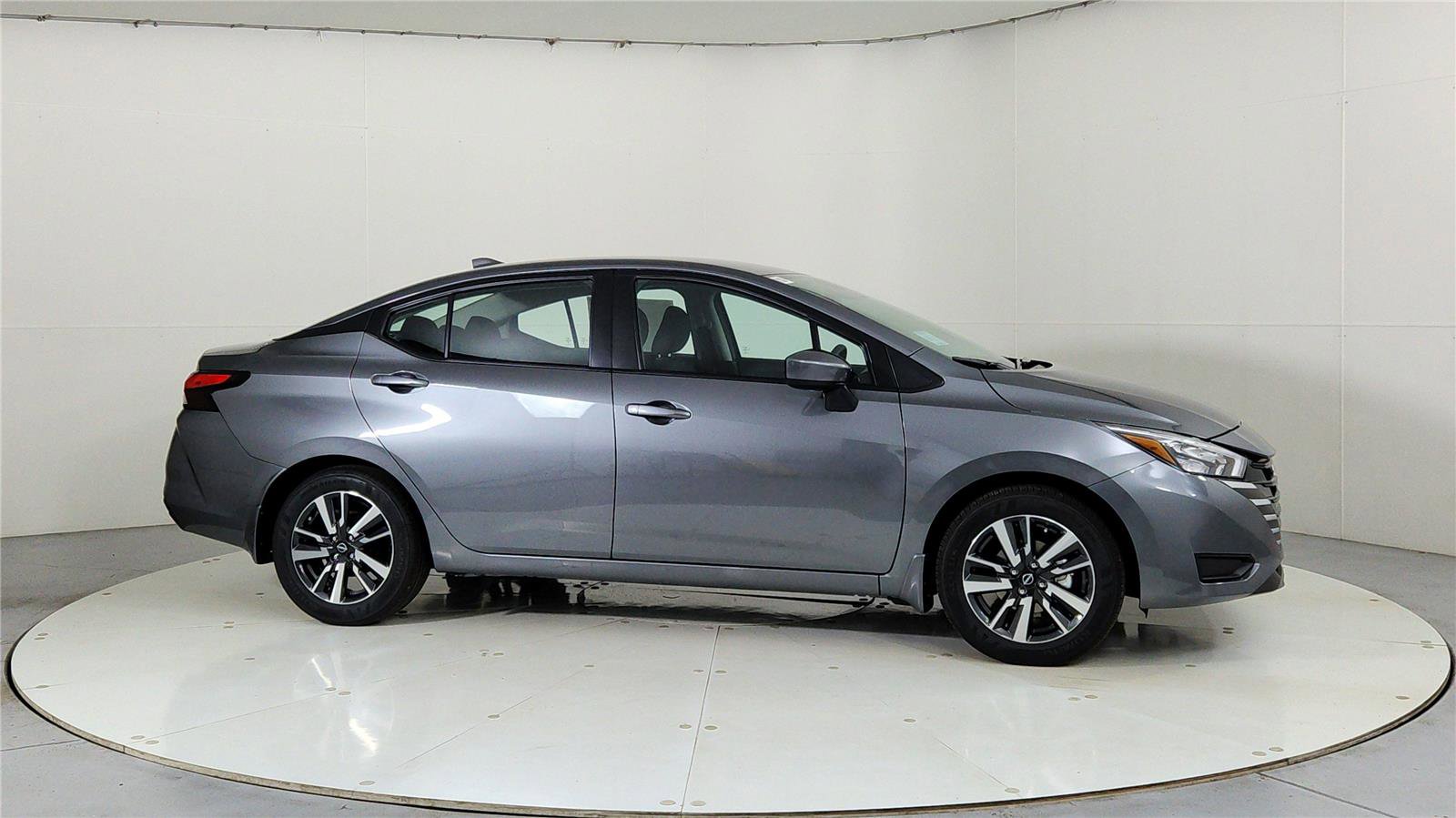 New 2025 Nissan Versa SV w/ Trunk Package image 8