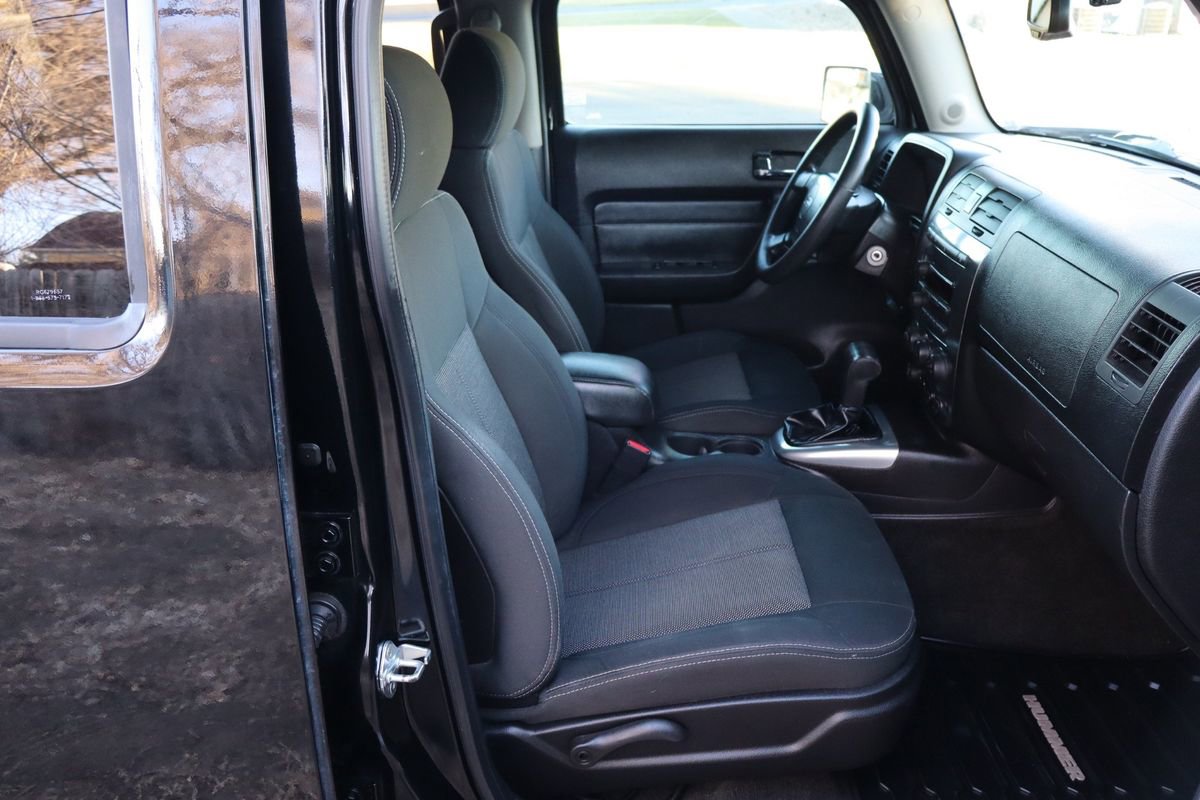 Used 2006 HUMMER H3 w/ Chrome Appearance Package image 22